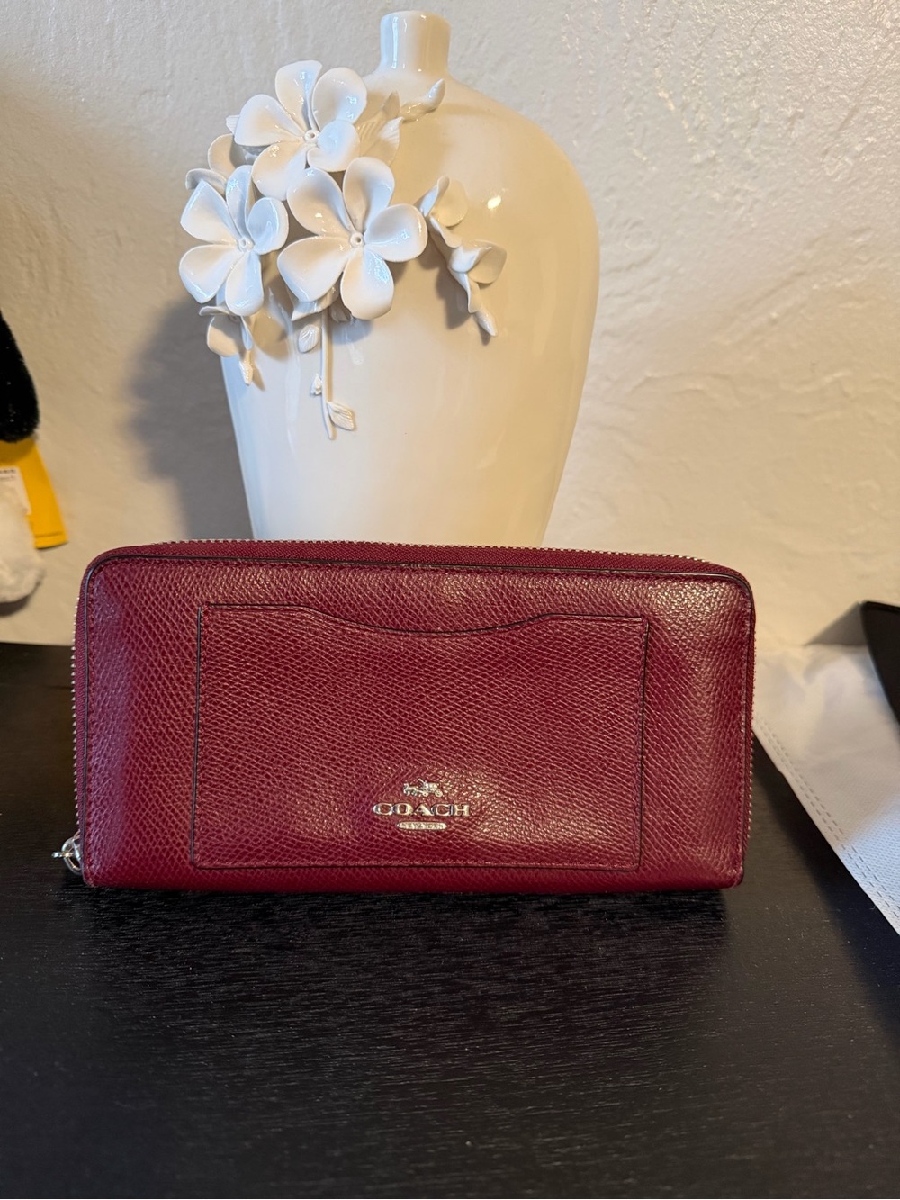 Coach Zip-Around Leather Wallet in Burgundy with Gold Hardware - Picture 10 of 11